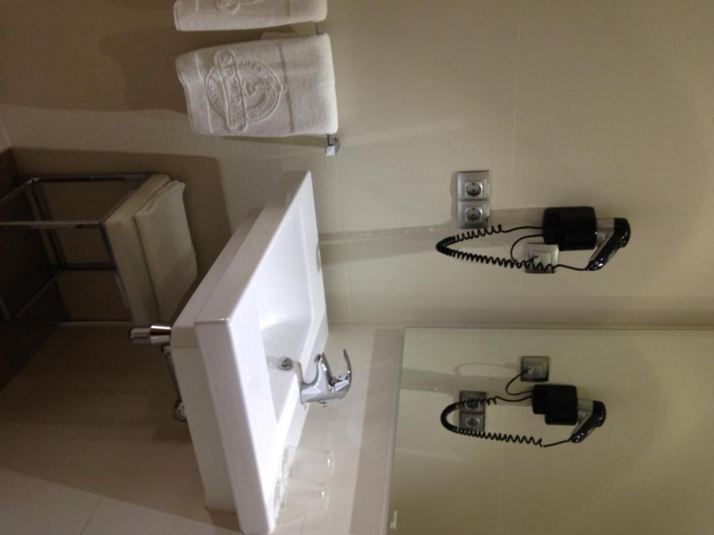 Hotel Adelma Hoznayo Room photo