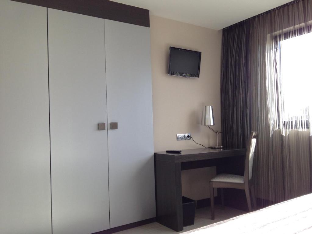 Hotel Adelma Hoznayo Room photo